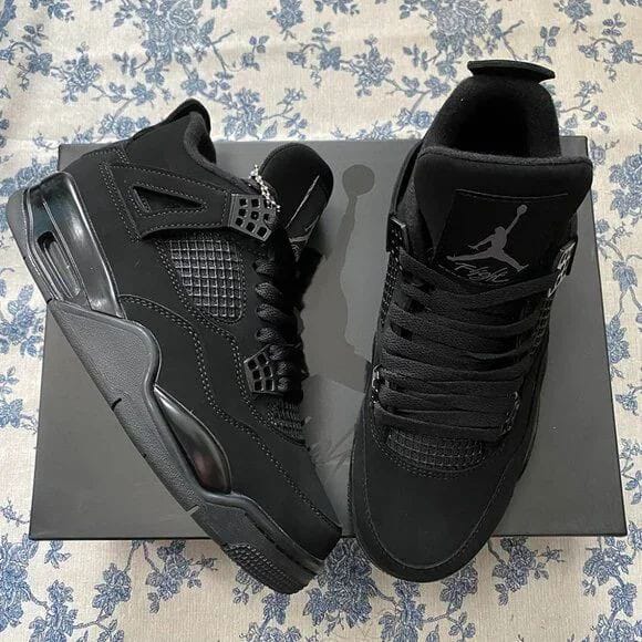Air Jordan 4 Retro 'Black Cat'