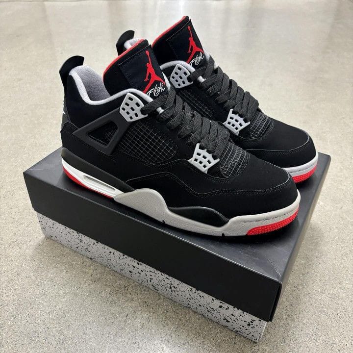 Air Jordan 4 Retro 'Bred'