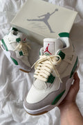 Air Jordan 4 Retro x Nike SB 'Pine Green